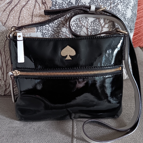 kate spade Handbags - Kate Spade Patent Leather Crossbody